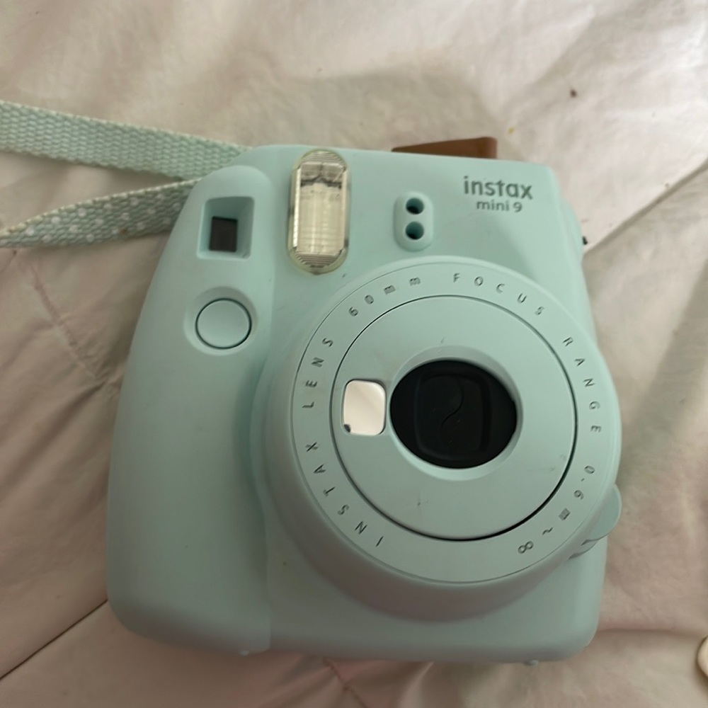 Instax mini 9 light blue polariod camera